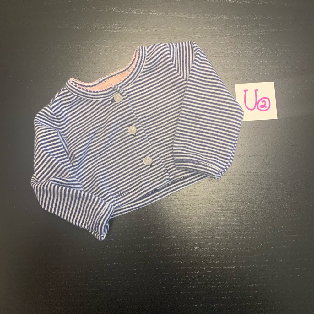 ⭐️4/$5.00⭐️— Carter’s Striped NB Cardigan
